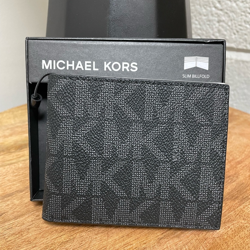 Michael Kors Jet Set Men’s Bifold Black Monogram Wallet